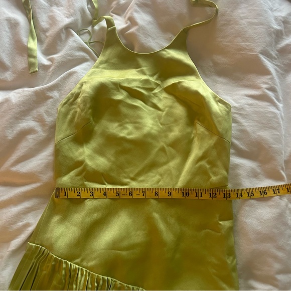 Alexis Saab dress, size small, green. Excellent condition, similar to Sunniva - Picture 11 of 13